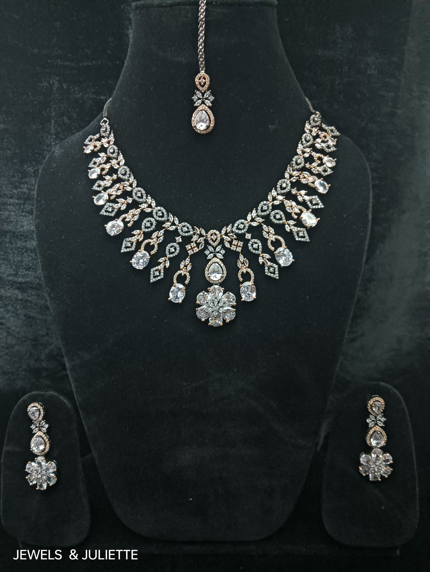 Rose Gold necklace set