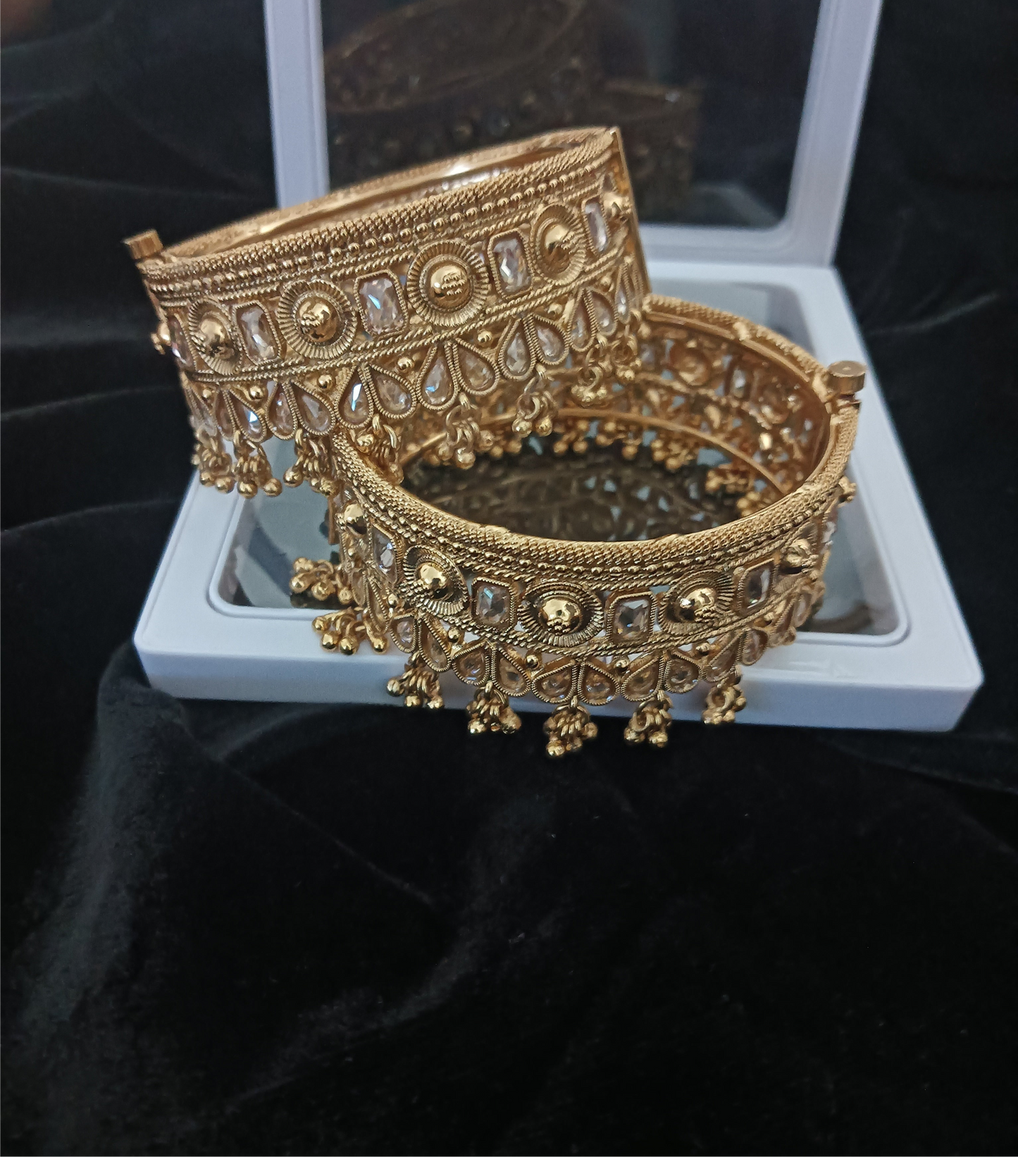 Kundan Antique Bangles with Dangling Ghungroos