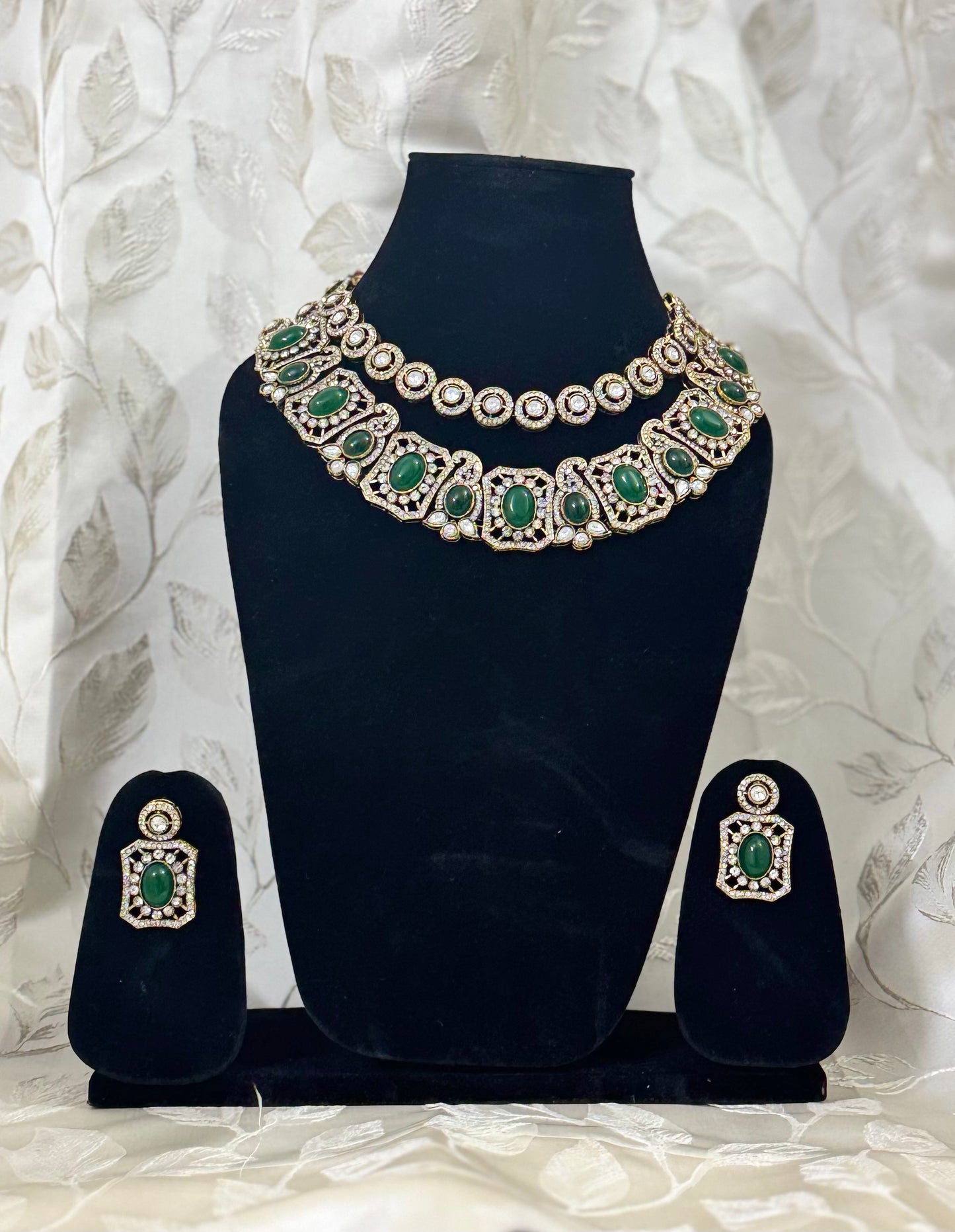 Kundan necklace set