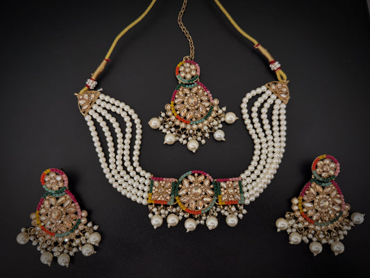 Choker necklace Set