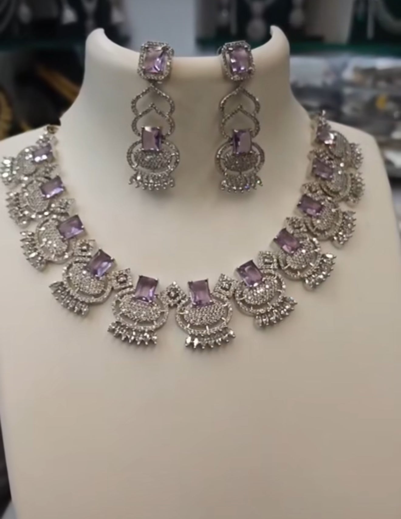 Lavender Sparkle Necklace Set